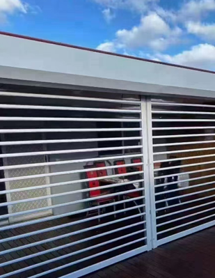 山东工业提升门厂家电话